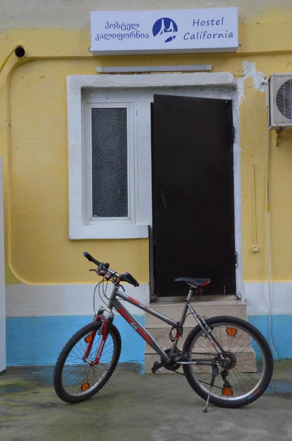 Hostel California Batumi Eksteriør bilde