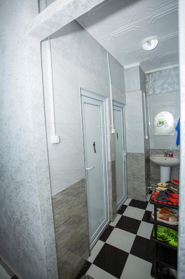 Hostel California Batumi Eksteriør bilde