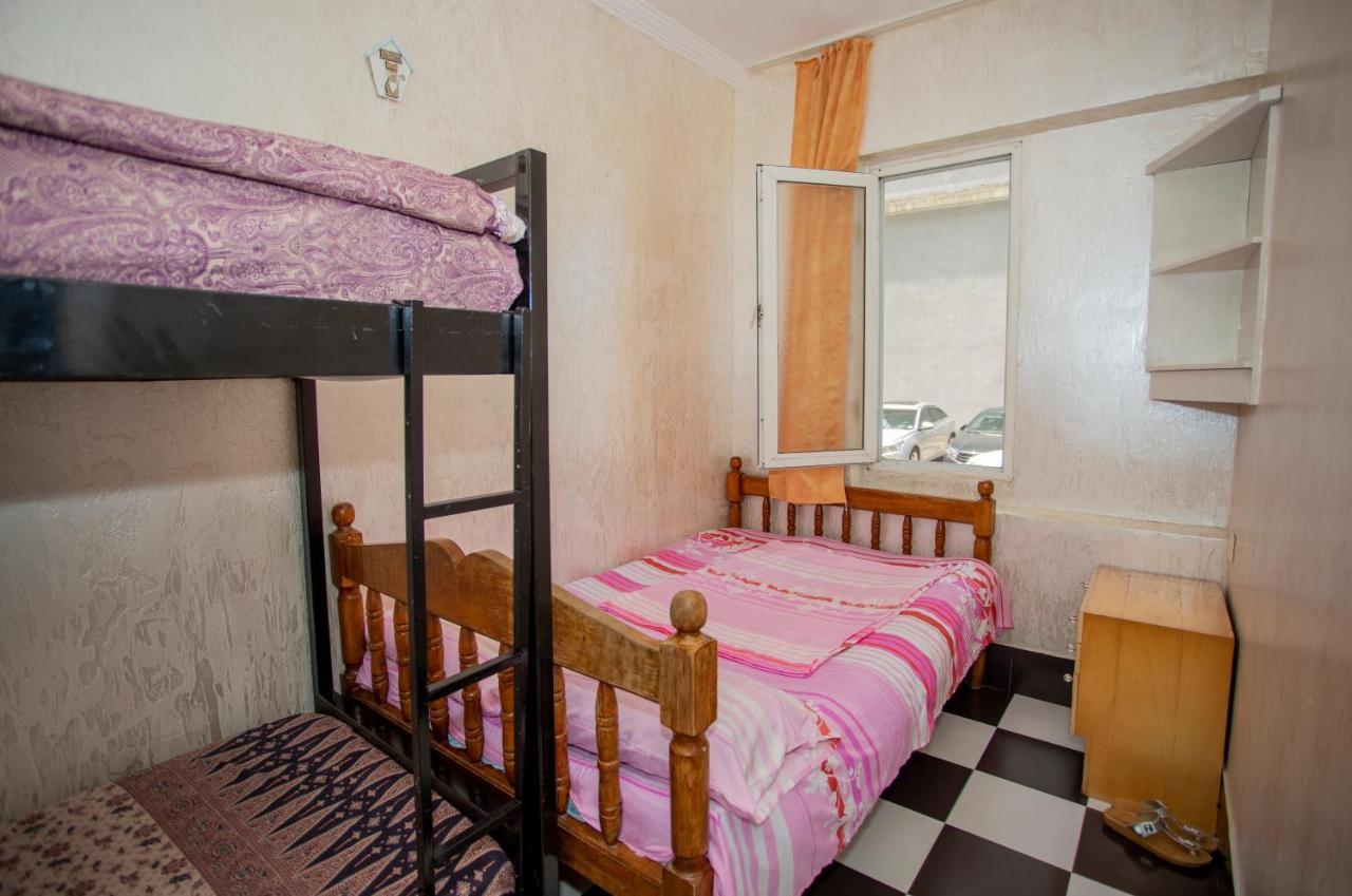 Hostel California Batumi Eksteriør bilde