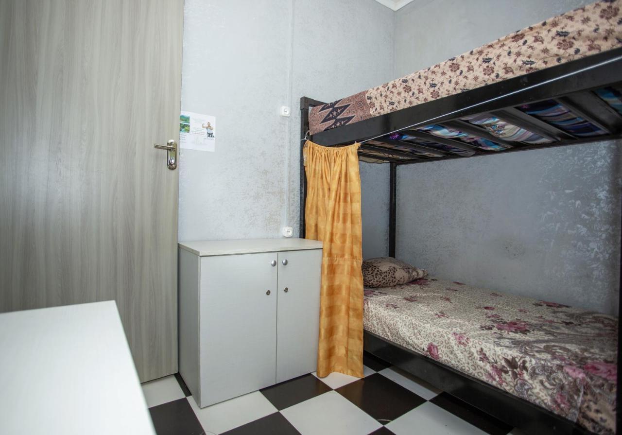 Hostel California Batumi Eksteriør bilde